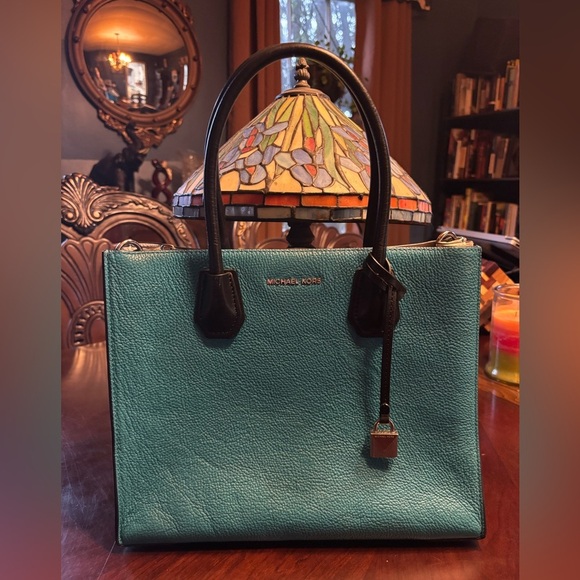 Michael Kors Handbags - Michael Kors Mercer Handbag with Crossbody